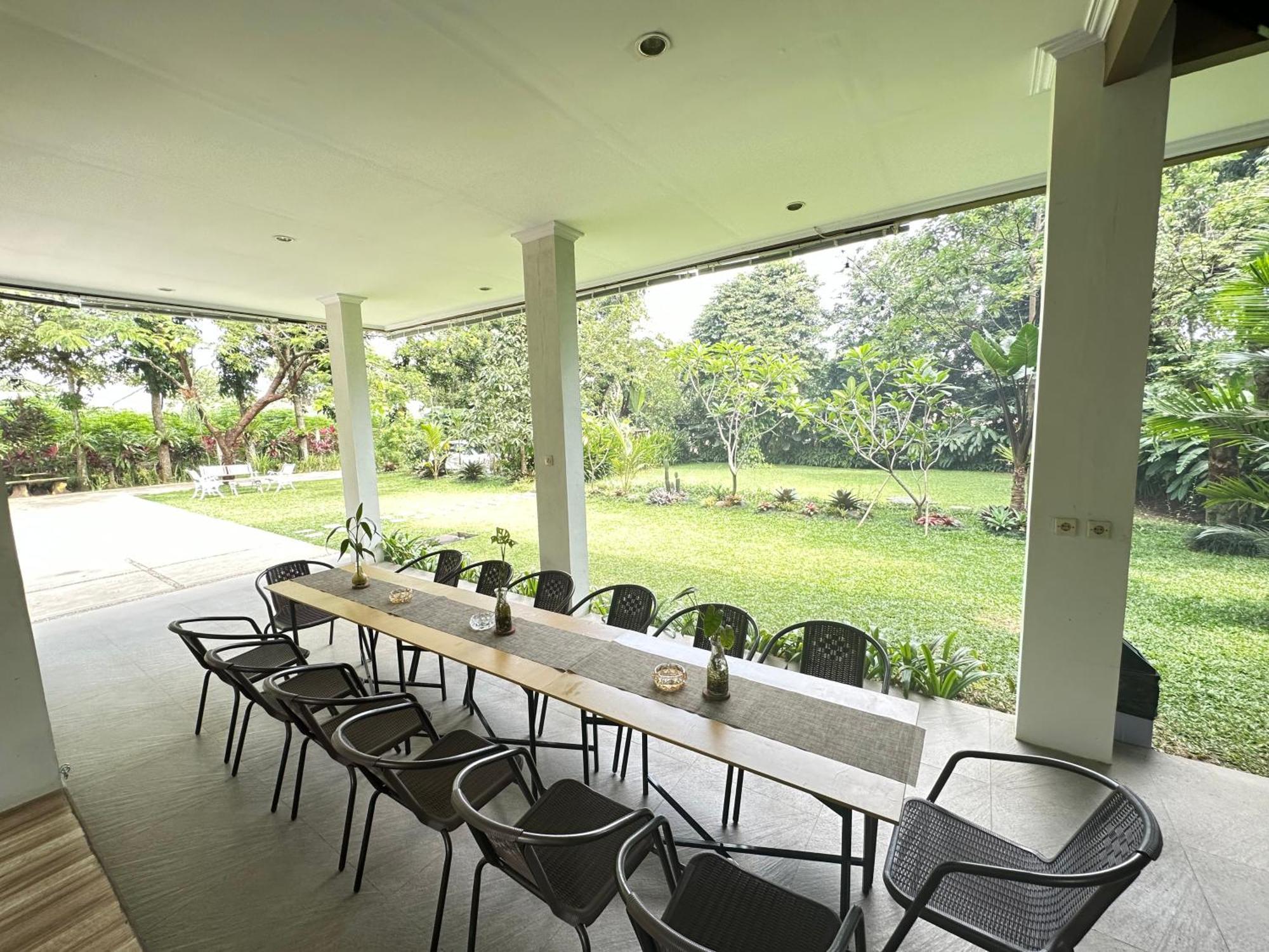 Arunni Garden *